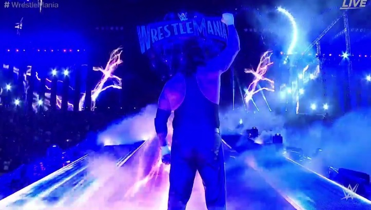 Wrestlemania 33 stage fire